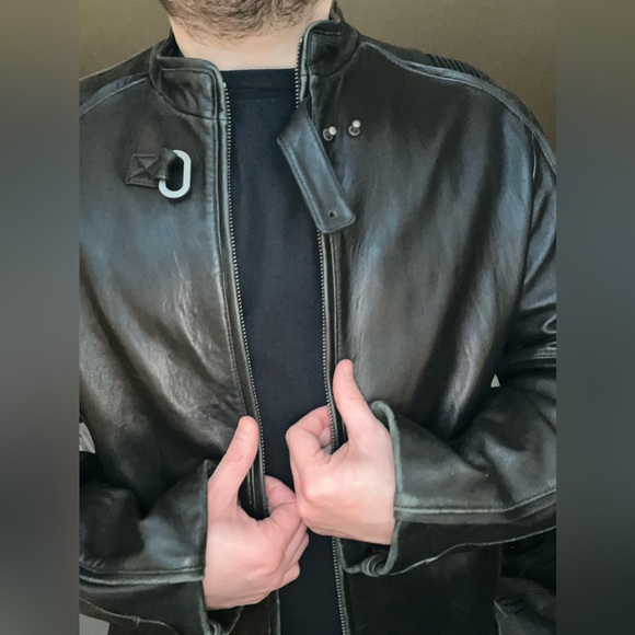 Wilson’s leather jacket - Picture 8 of 12